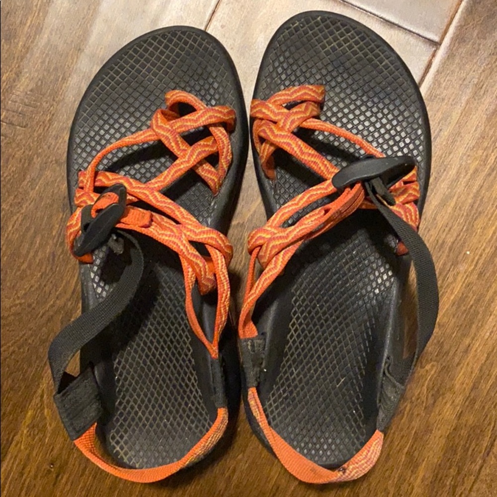 W7 chacos double strap